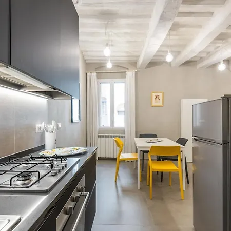 Gaudenzia E Niduzza - Affitti Brevi Italia Siena